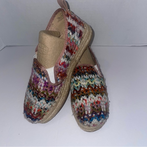 Sam Edelman Shoes - Women's Sam Edelman Carrin Bright Multi Color Chevron Yarn Weave Espadrille Sz 7